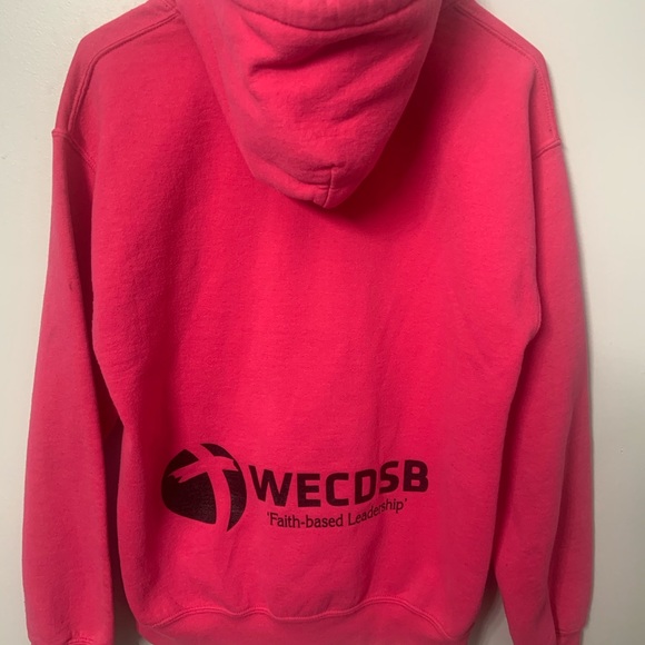 Women’s pink Muskoka Woods Small Hoodie - Picture 2 of 3